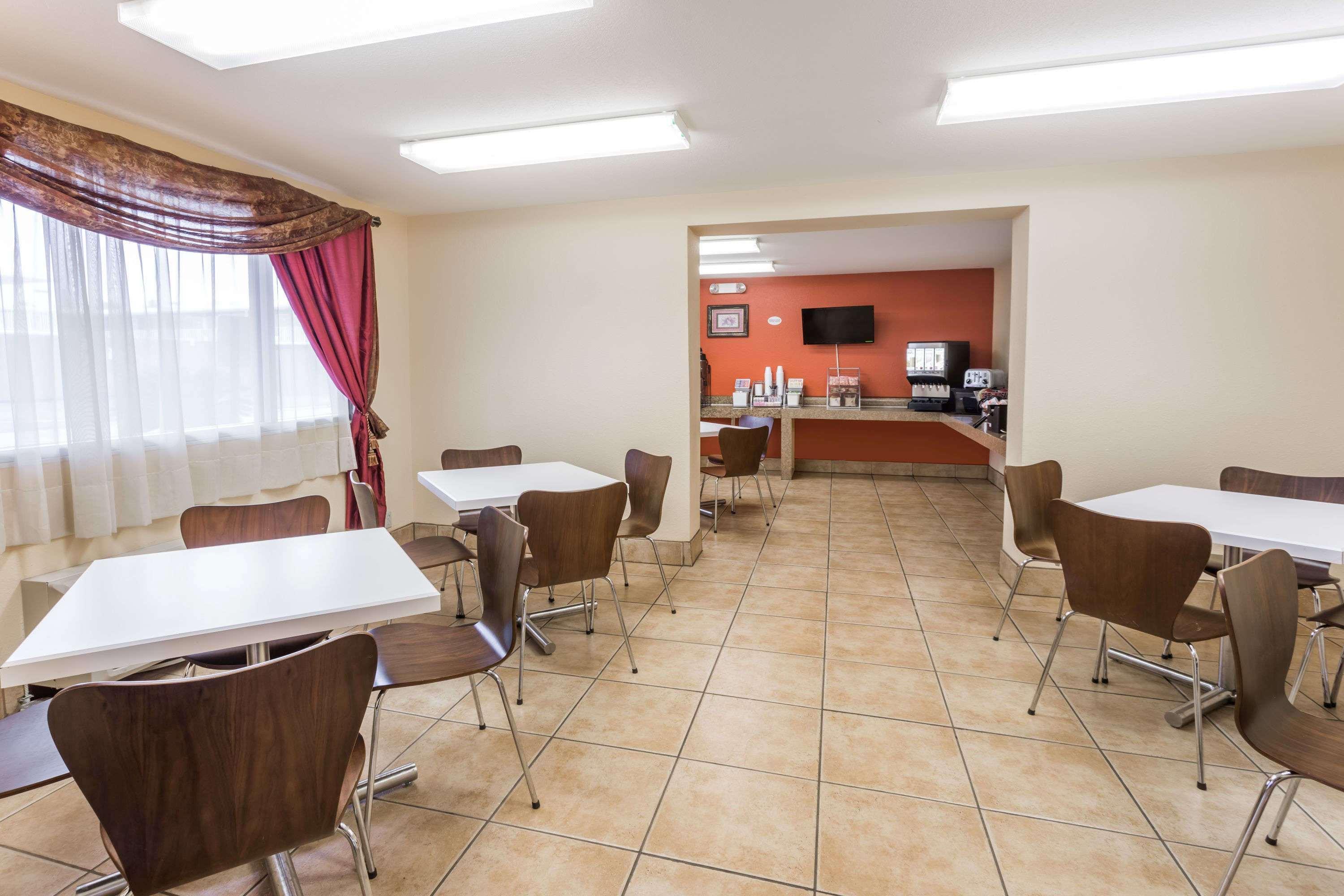 Motel Super 8 By Wyndham Baton Rouge/I-10 Prairieville Exterior foto