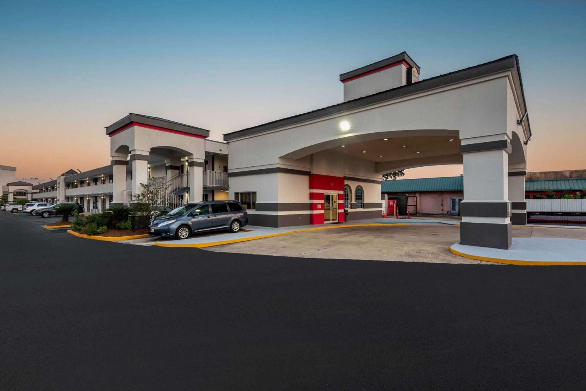 Motel Super 8 By Wyndham Baton Rouge/I-10 Prairieville Exterior foto