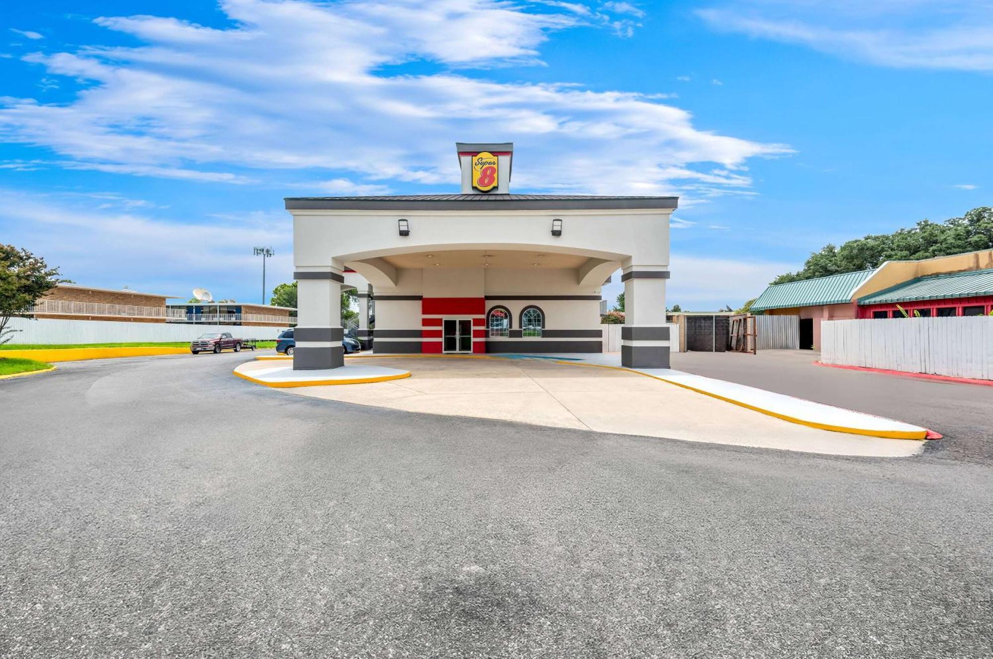 Motel Super 8 By Wyndham Baton Rouge/I-10 Prairieville Exterior foto